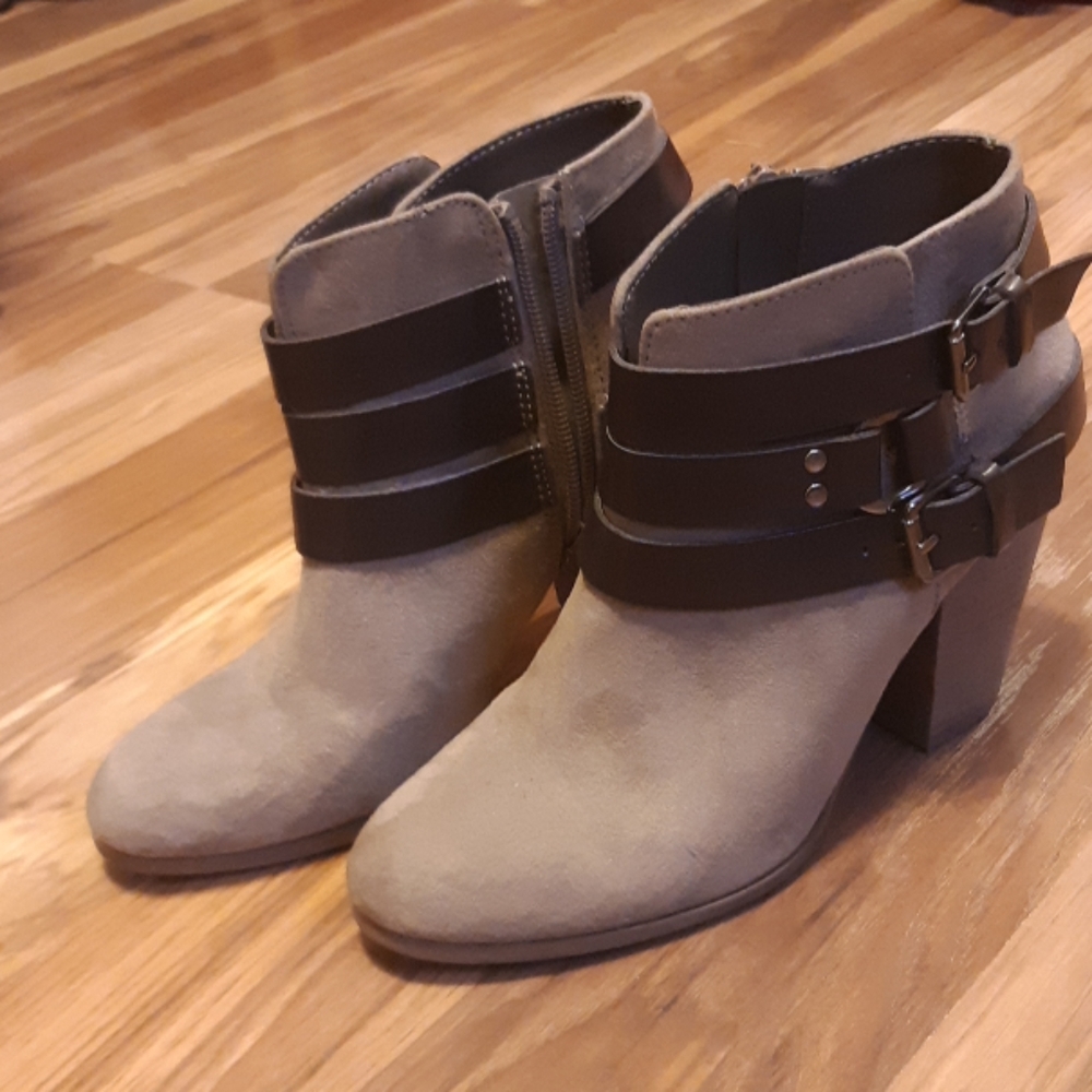 Healed boots